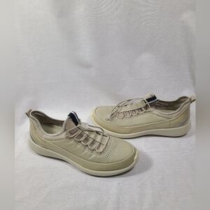 ECCO Womens Sz 39 EUR / 8-8.5 Soft 5 Toggle Fashion Sneakers beige Leather